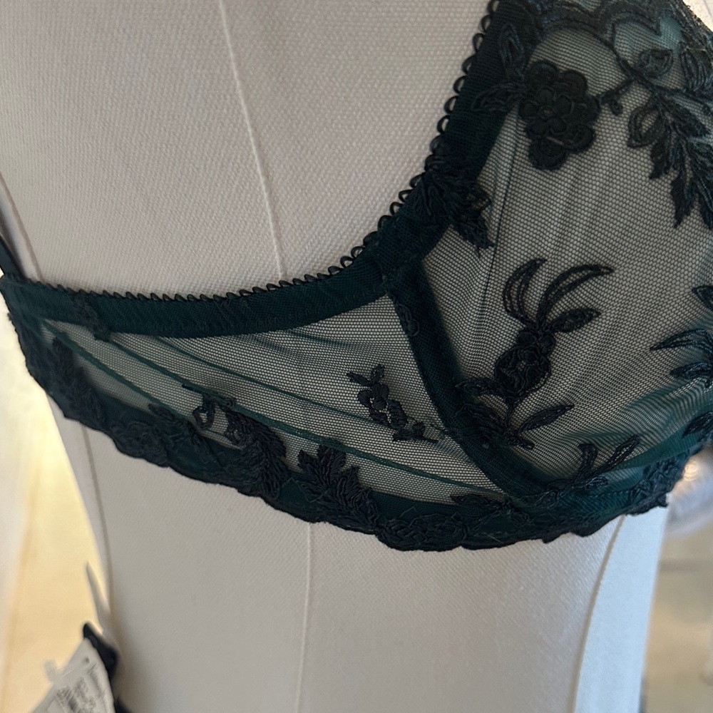 La Perla Dark Green Lace Lingerie Set - Picture 12 of 12